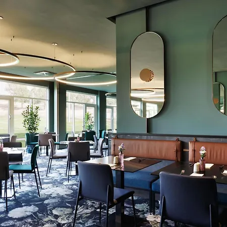 Doubletree By Hilton Vienna Bosei