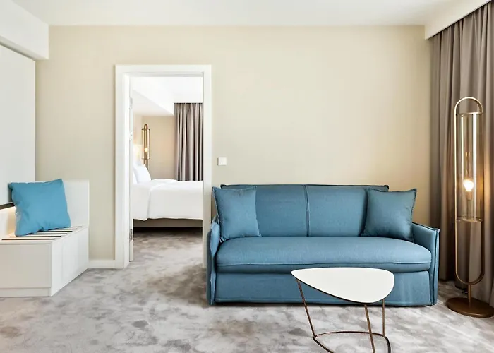 Doubletree By Hilton Bosei Hotel Vienne