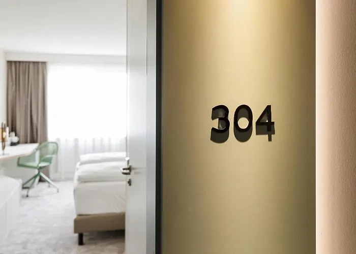 Doubletree By Hilton Vienna Bosei 4*