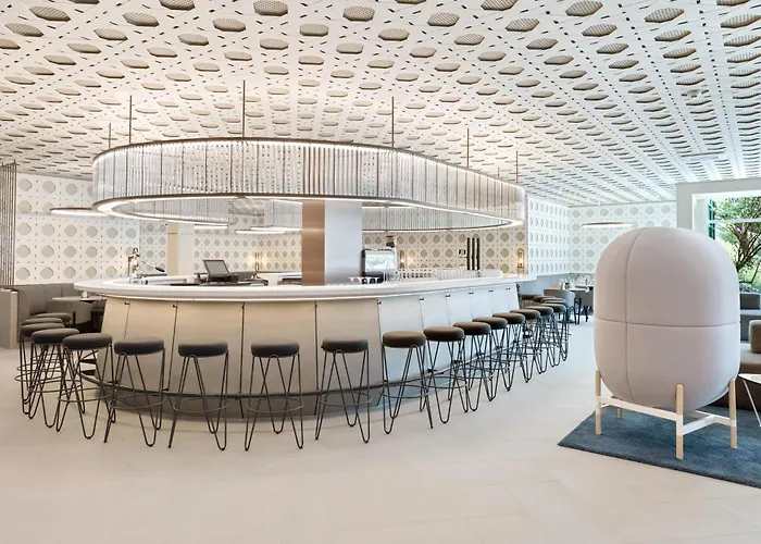 Doubletree By Hilton Vienna Bosei 4*