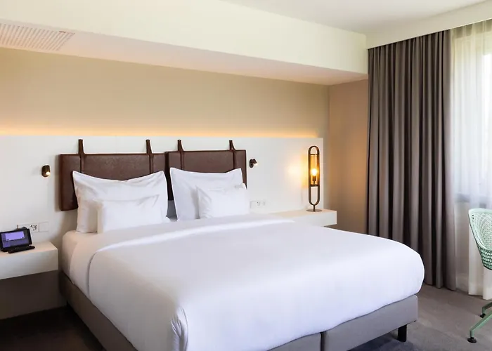 Doubletree By Hilton Bosei